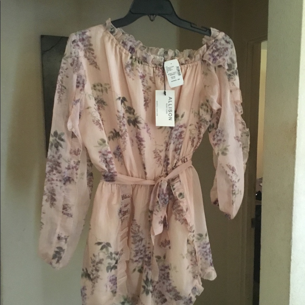 Floral romper size medium